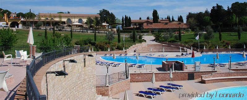 Pian Dei Mucini Resort Il Borgo Massa Marittima Buitenkant foto